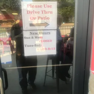 Hours to eat outside.