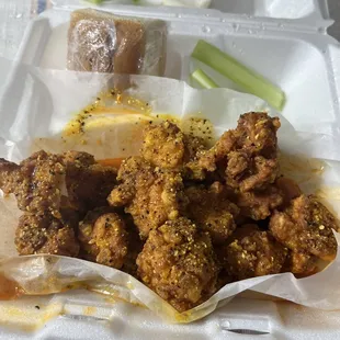 bbq chicken, bbq wings, chicken wings and fried chicken, chicken wings, fried chicken, poultry, food, chicken, fried chicken wings