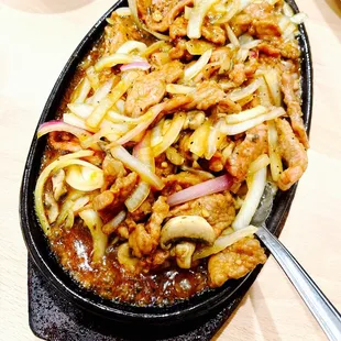 Hot Wok Special Steak in Sizzling Plate