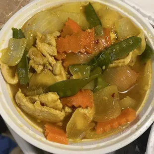 C7. Curry Chicken with Onion