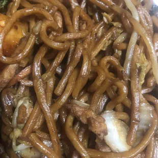 Chicken Lo Mein
