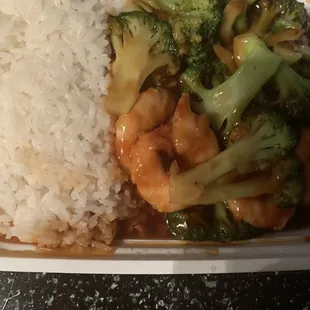 Shrimp with Broccoli
