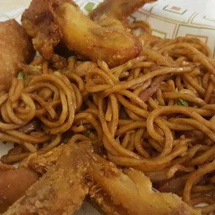 House lo mein