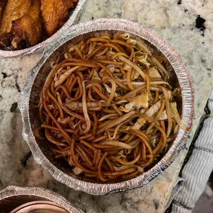 Veggie chow mein