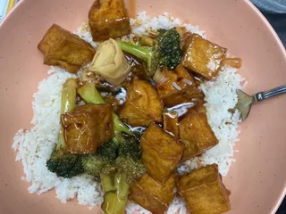 Hunan Wok Restaurant