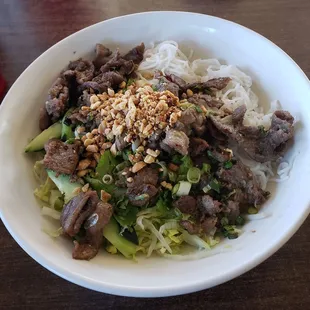 Grilled Pork Noodle