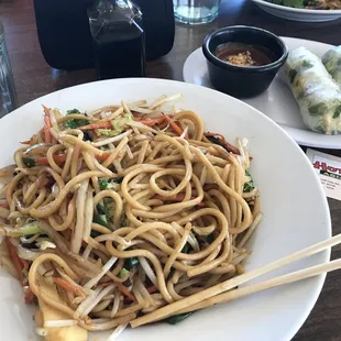 Vegetable Lo Mein