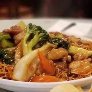 noodle dish, ramen and noodles, noodle soup, ramen, food, noodles