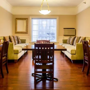 10th Floor Common Area