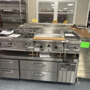 Full kitchen set ups