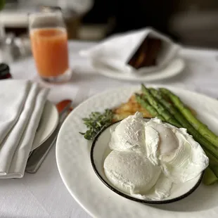 Breakfast in room today!