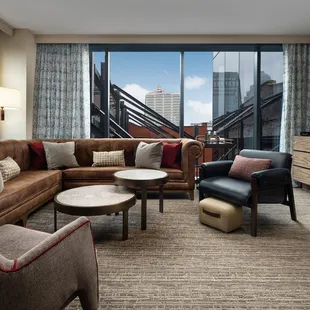 Connoisseur Suite