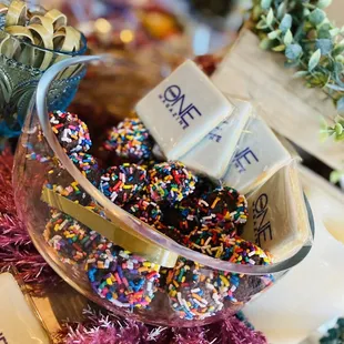 Branded cookies for our event for the One To Know magazine staff.
