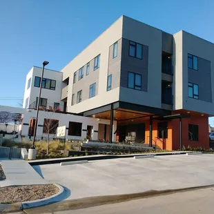 the exterior of a hotel