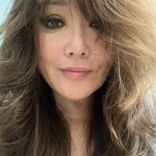 Suzi S.