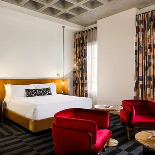 Junior suite with seating area