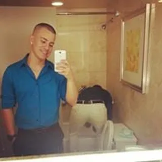 Ricardo R.