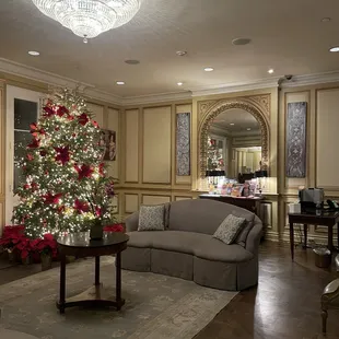 Lobby area!