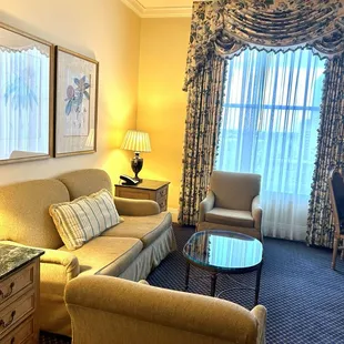 River view suite sitting area
