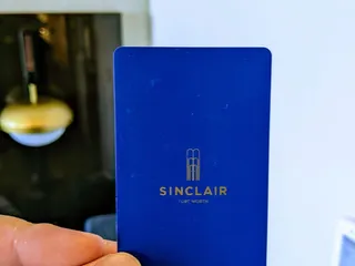 The Sinclair, Autograph Collection