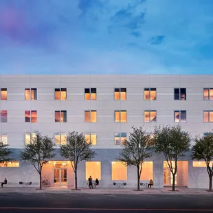 Hotel Saint George at dusk from Highland Avenue