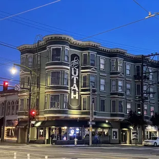 Corner of Fourth and Bryant