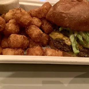 Matrix Burger, Sriracha Ranch Tots