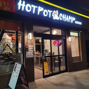 HotPot Champ Soft Opening  02/09/2023 Storefront