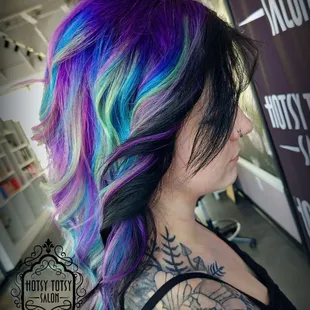 Hotsy Totsy Salon
1495 Cipriani Loop #120
Monument, CO 80132https://hotsytotsysalon.com
719-422-9713