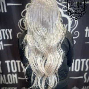 Hotsy Totsy Salon
1495 Cipriani Loop #120
Monument, CO 80132https://hotsytotsysalon.com
719-422-9713