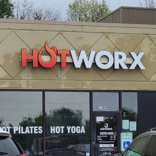 HOTWORX - Lee's Summit