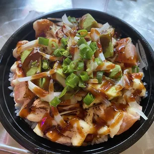 A4 Seared Salmon Bowl w/ white onion and avocado add-ons