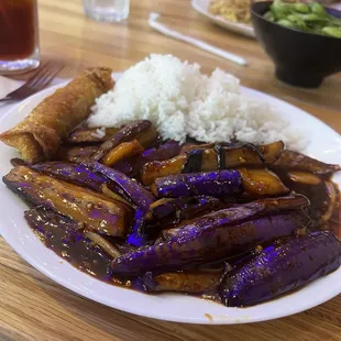 Eggplant with garlic sauce lunch special