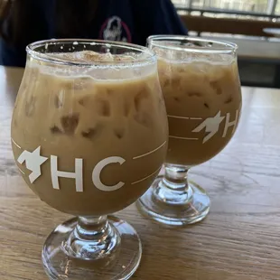 dessert, drink