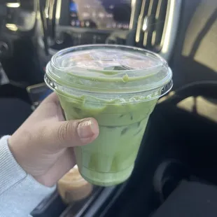 Calm and peaceful vibes, coffee is 9/10 for me