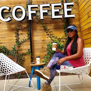 It just dawned  on me that I will ALWAYS rise  and shine     GD   MRN!NG  T  ALL