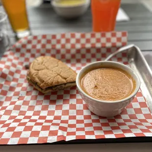 Tomato Bisque / Chicken Pesto Panini
