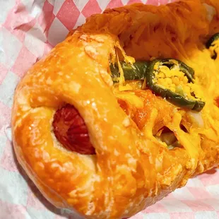 Jalapeno Cheddar Cragel Dog