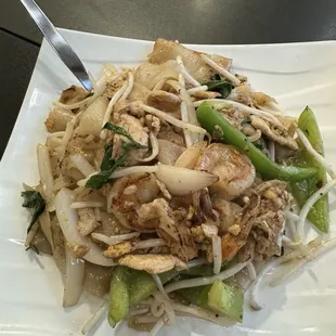 Pad Kee Mow
