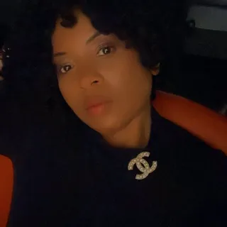 Anita R.