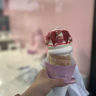 Strawberry Cheesecake Sundae