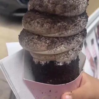 Vanilla-Chocolate Swirl Ice Cream