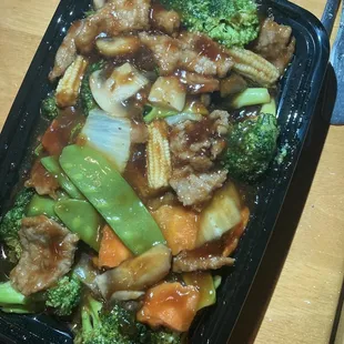 28. Beef with Mixed Vegetables