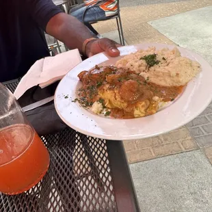 Seafood omelette