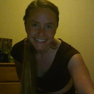 Sarah R.