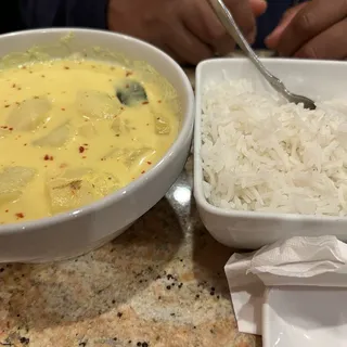 Spicy Chicken Curry with Potato