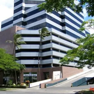 1357 Kapiolani Blvd. Honolulu HI 96814