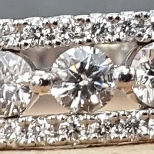 Wedding Rings and Engagement Rings in Kansas City