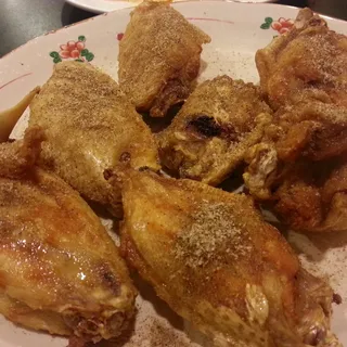 Salt and Pepper Chicken Wings