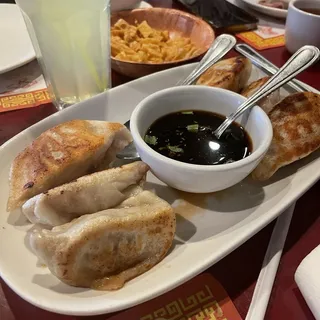 6 Piece Dumpling